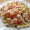 Салат из китайской капусты с крабами