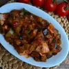 Тушеные овощи с копченой куриной грудкой