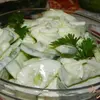 Огуречный салат с луком и сметаной