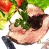 Мясо запеченное с черносливом и сыром