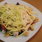 Салат Цезарь с курицей