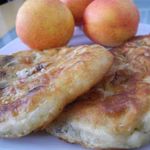 Оладушки с нектаринами и бананом