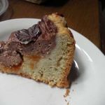 Пирог с шоколадной начинкой и абрикосами