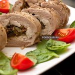 Рулет из свинины с курицей и грибами