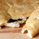 Фокачча с сыром и базиликом