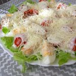 Салат цезарь с курицей