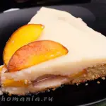 Торт с персиками