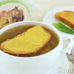 Луковый суп по-французски