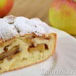 Шарлотка с яблоками