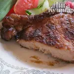 Антрекоты из свинины, жаренные на решетке