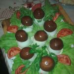 Грибочки из яиц с начинкой