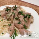 Жаркое из индейки с грибами