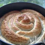 Пирог с сыром и грецкими орехами