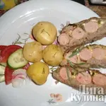 Рулет из фарша с сосисками