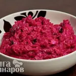 Свекольный салат с орехами