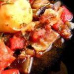 Баклажаны тушеные с картошкой