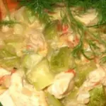 Кабачки тушеные с курицей