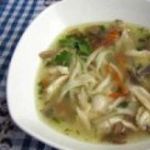 Куриный суп-лапша с грибами