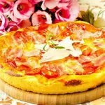 Пицца с беконом