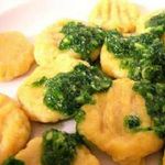 Клецки из тыквы с кориандром Алмонд Песто