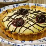 Корзиночки с кремом и вишней