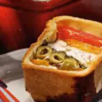 Пирог с курицей и сладким перцем