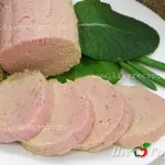 Вареная куриная колбаса по-домашнему
