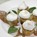 Блинчики с яблоками под безе
