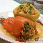 Перец фаршированный мясом и рисом