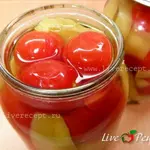 Ассорти из помидоров и сладкого перца