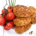 Котлеты из риса с рыбными консервами
