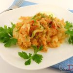 Капуста тушеная с рисом и фаршем