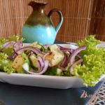 Салат с огурцом и авокадо