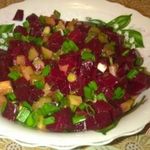 Салат со свеклы и огурцов