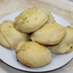 Помидоры с творогом в тесте