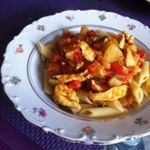Куриное филе с ананасом и карри