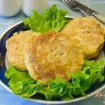 Необычные куриные биточки в кляре