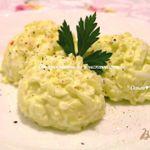 Яичная закуска с сыром и чесноком