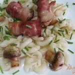 Рулеты в копченой грудинке
