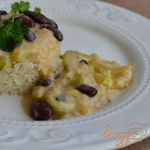 Кабачки с фасолью в сливочном соусе