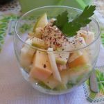 Салат с яблоком, сельдереем и сыром