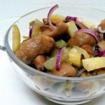 Салат из огурцов и грибов
