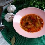 Щи с курицей и красной фасолью