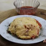 Свиная вырезка в кляре с овощами под сыром