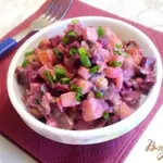 Салат со свеклой грибами и горошком