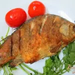 Рыба жареная целиком с хрустящей корочкой