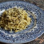 Капустный салат с яйцом и чечевицей