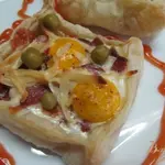 Яйца в слоенной коробке