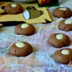 Шоколадное печенье на дрожжах