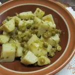 Картофель с горошком
